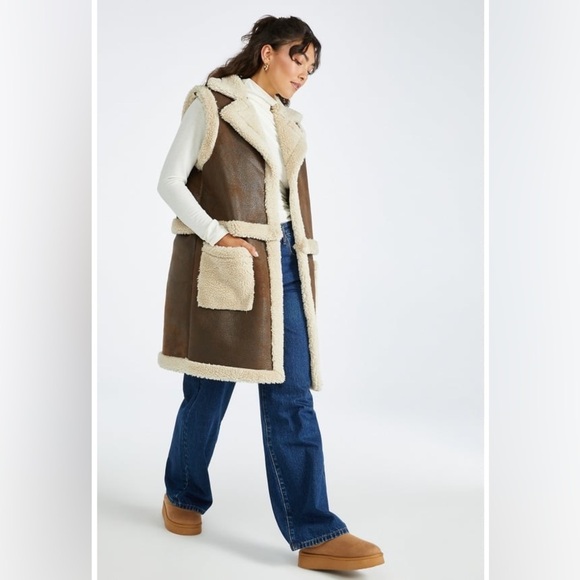JustFab Jackets & Blazers - JUSTFAB 4 In 1 Shearling Faux Leather Long Coat NWT LARGE